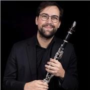Dal primo suono ai concerti: impara il clarinetto a qualsiasi età e livello, scoprendo il piacere di suonare fin dal primo giorno!
